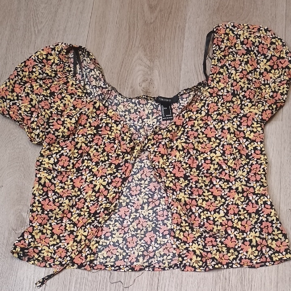 Forever 21 Orange Yellow Puff Sleeve Crop Blouse